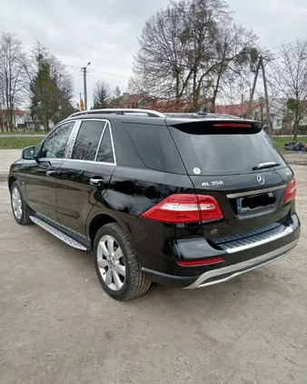Mercedes-Benz ML cena 77000 przebieg: 271120, rok produkcji 2012 z Września małe 137
